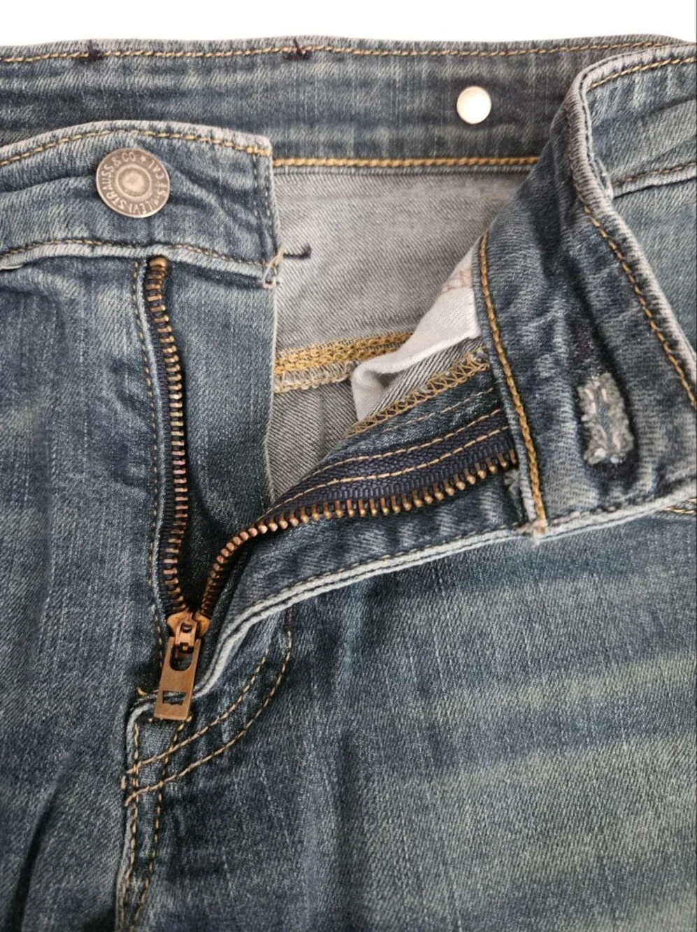 Levis 511 Slim Fit Engineered Style Y2K Jeans Button Detail Cinch Waist 27x30‎